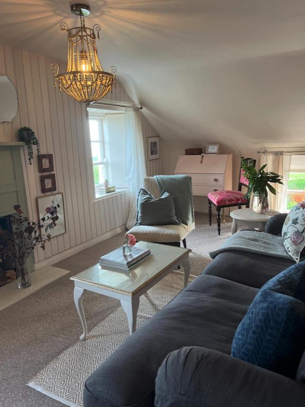The Pink Cottage Upstairs Suite & Garden Summer Room Whitehead Dış mekan fotoğraf